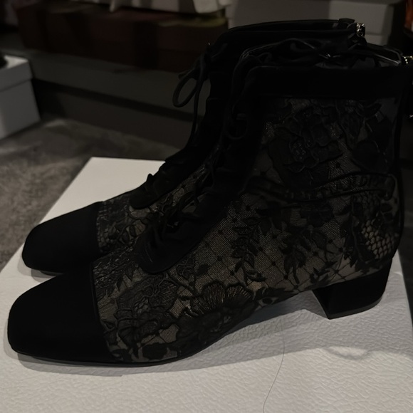 Dior Naughtily Lace ankle boots - Picture 15 of 15